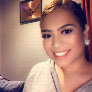 Meet your Posher, Leslie